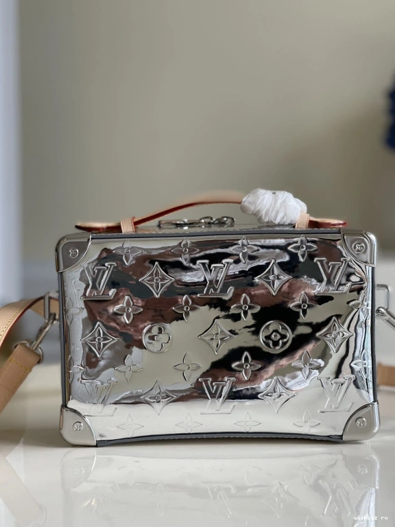 WIS TRUNK VUITTON LOUIS HANDLE 0820